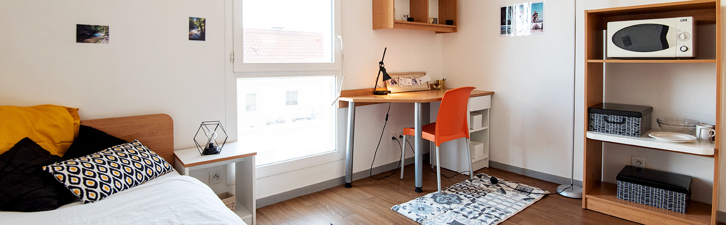 student room in Alasia residence in Villeurbanne near Lyon